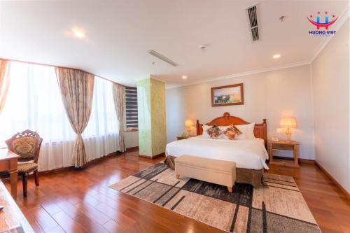 Huong Viet Hotel Quy Nhon - Beachfront