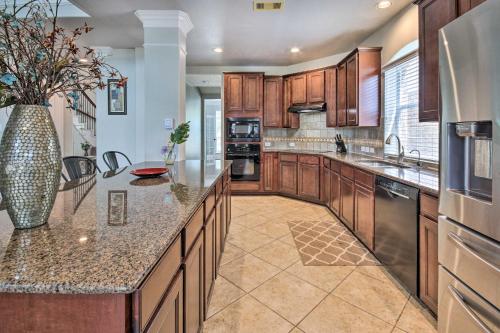 Spacious Home with Backyard about 25 Mi to Houston! in Manvel, USA