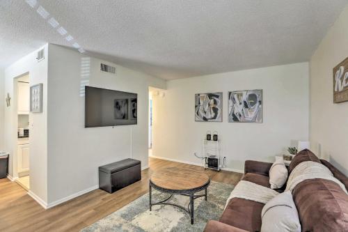 Cozy Hanahan Condo with Cooper River Access! Cozy Hanahan Condo with Cooper River Access!