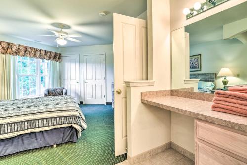 Sand Point Apartment with Proximity to Beaches!