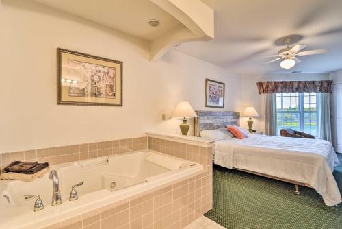 Michigan Condo Heated Indoor Community Pool!