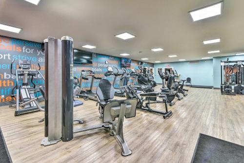 Spacious Condo with Balcony, 4 Mi to Beach! in Pigeon, USA