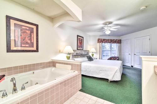 Spacious Condo with Balcony, 4 Mi to Beach!