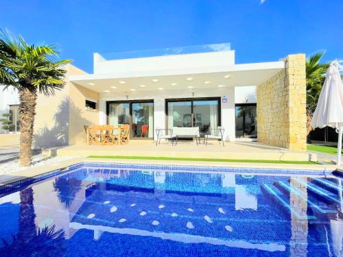  Villa Vistabella Golf Resort by Villas&You in 03189 Orihuela Costa