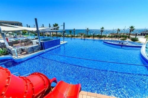 Apartment with Sea View image 2