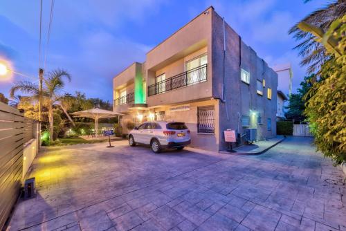 Exterior view, Sokolov 35 - Boutique Apartments by the sea in Nahariya