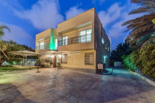 Exterior view, Sokolov 35 - Boutique Apartments by the sea in Nahariya