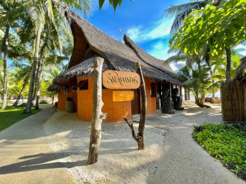 Coco Grove Beach Resort