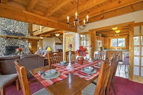 Expansive Alma Cabin with Hot Tub and Mountain Views!