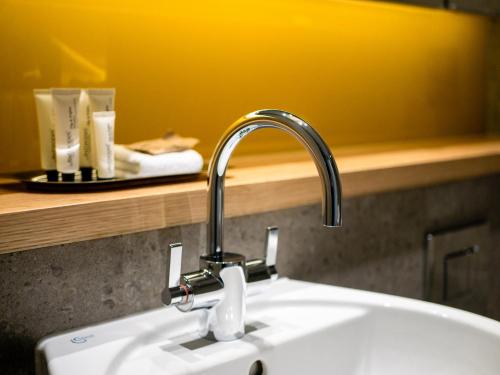 Apex City of Bath Hotel - image 3