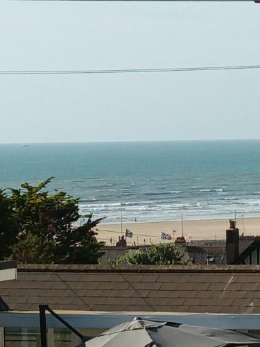 B&B Westward Ho! - Contemporary one bed studio. Sea views and parking - Bed and Breakfast Westward Ho!