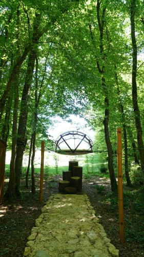 Ô Pays Des Bois - Hébergements insolites en pleine nature