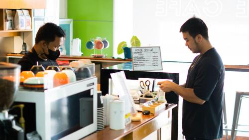 Facilities, Benrose Hotel near Carmen Public Market