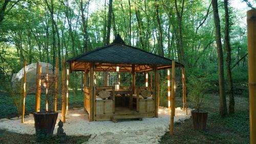 Ô Pays Des Bois - Hébergements insolites en pleine nature