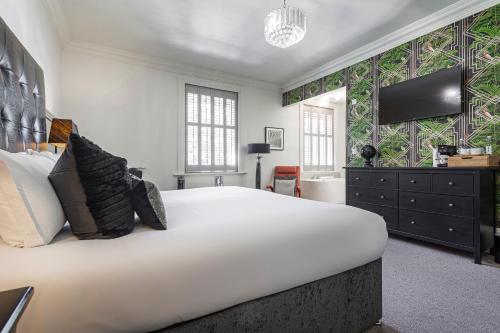 399816784 Forest Park Country Hotel & Inn, Brockenhurst, New Forest, Hampshire