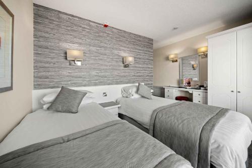Viking Hotel- Adults Only - image 11