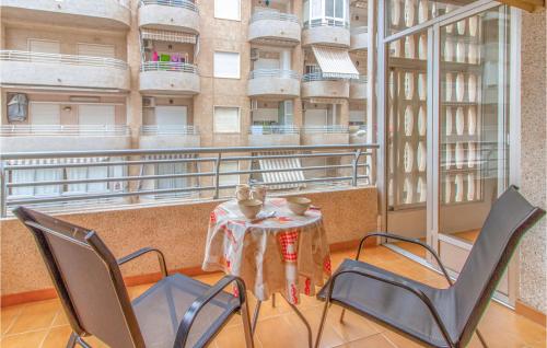 One-Bedroom Apartment in Santa Pola - image 5