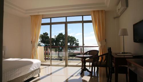 Guestroom, Emerald Hotel & Restaurant in Nuku'alofa