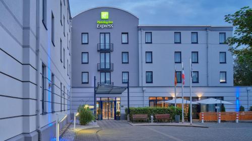 Holiday Inn Express Dortmund, an IHG Hotel