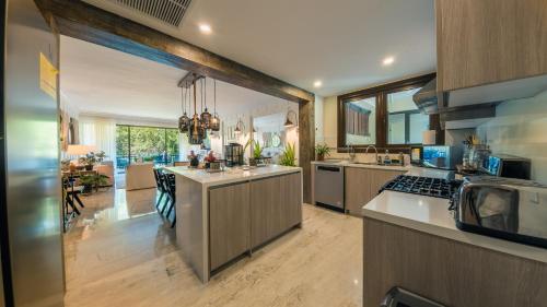 Special Price Deluxe 2BR at El Portillo in Abra Grande