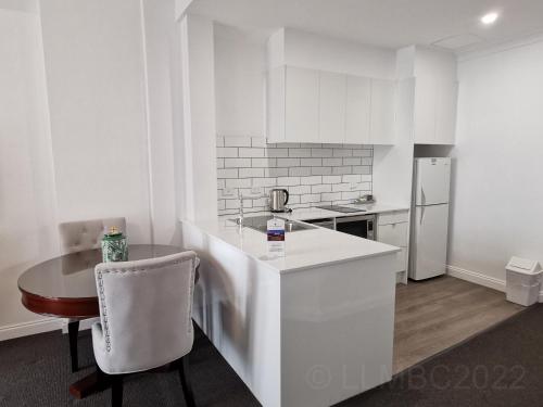 Adelaide Mansions Serviced Apartments near Adelaide botaniske hage