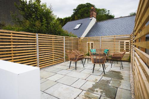 Létesítmények, Cathys Cottage, Sun Trap Patio, Modern 3 Bed, Central, Parking in Crewkerne