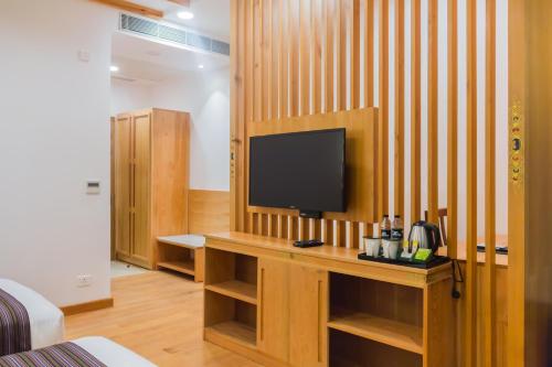 Deluxe Double or Twin Room with Mountain View image 5