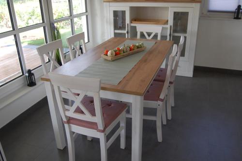 Ferienhaus Kleiner Onkel, Seeblick, Angeln, Sauna, ruhige Lage in Twist