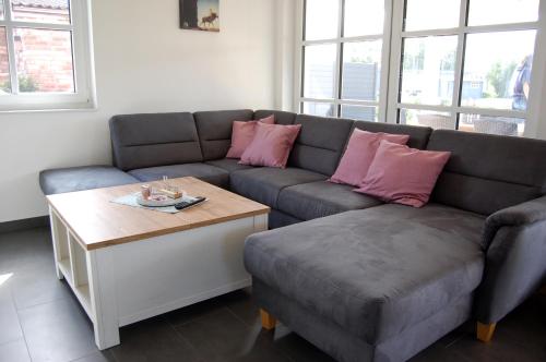 Ferienhaus Kleiner Onkel, Seeblick, Angeln, Sauna, ruhige Lage in Twist