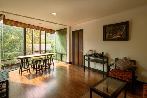 2 bedrooms, 2 beds