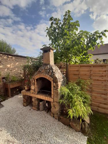 Kilátás, MAISON LONGERE LES CAMELIAS in Vinneuf