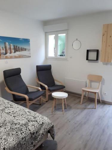 Studio 3 proche centre ville - Marest
