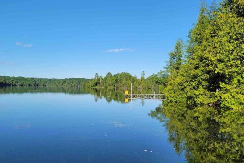 Cedar Cabin - North Frontenac Lodge