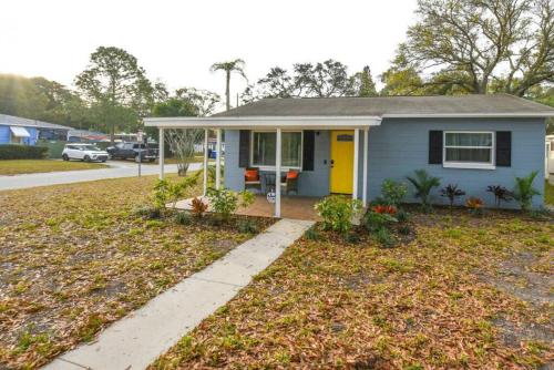 Exterior view, Happy 5400 - Centrally Located 2 bdrm 1 Bath Home in St Pete in Gulfport (FL)