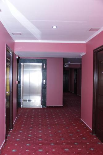 Erebuni Hotel Yerevan - image 13