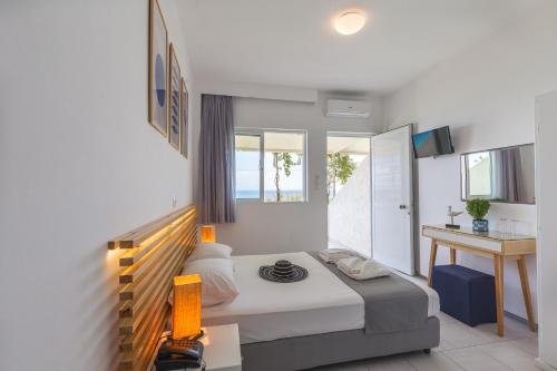 Niforeika Beach Hotel - image 4