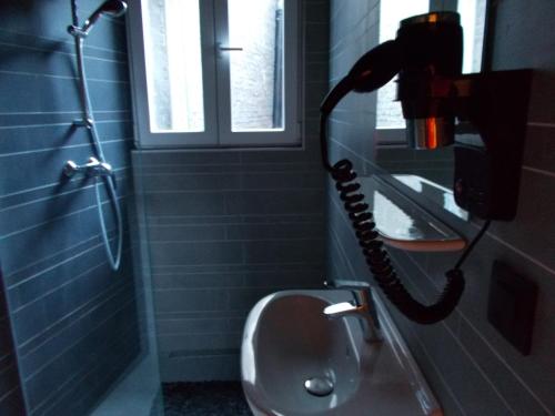 Urban City Centre Hostel - image 7