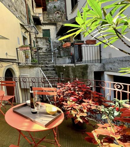 Via Scale Apartments, Lake Como, Brienno