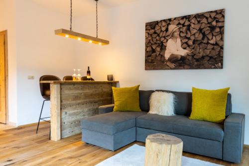 2 bedrooms, 4 beds