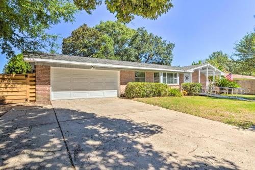 Family Home with Private Pool and Fenced Yard!