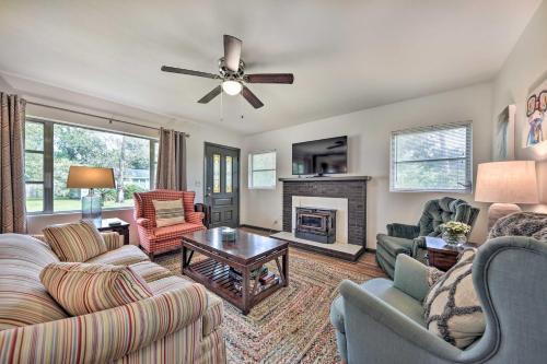 Updated Jacksonville Home Less Than 7 Mi to Downtown! in Jacksonville, USA