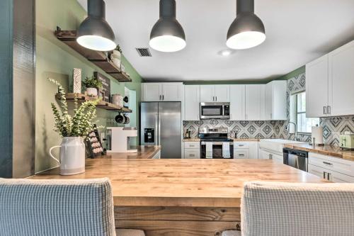 Updated Jacksonville Home Less Than 7 Mi to Downtown! in Jacksonville, USA