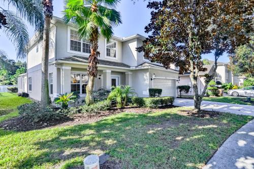 Lavish Arcadia Escape