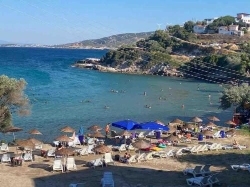 2+1 wooden house with sea view in Karaburun