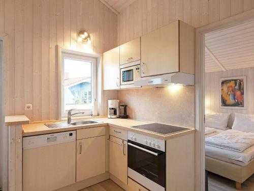 Facilities, 6 person holiday home in GROEMITZ in Lenste