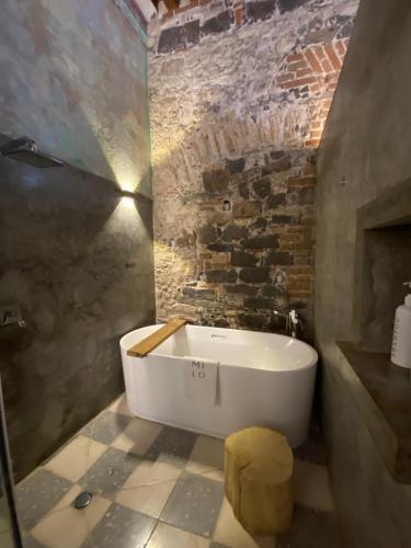 399952503 Milo Collection Hotel