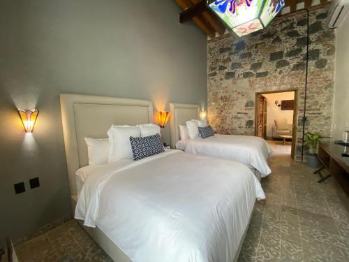 399953231 Milo Collection Hotel