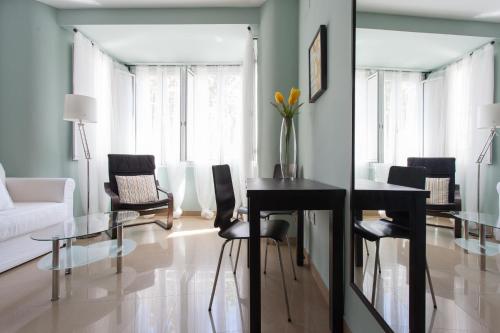 Apartamentos Diaber Edificio Constitución - image 10