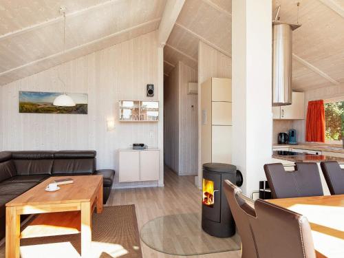 Facilities, Three-Bedroom Holiday home in Gromitz 13 in Lenste