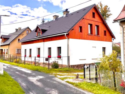 Za řekou - Apartment - Mladé Buky